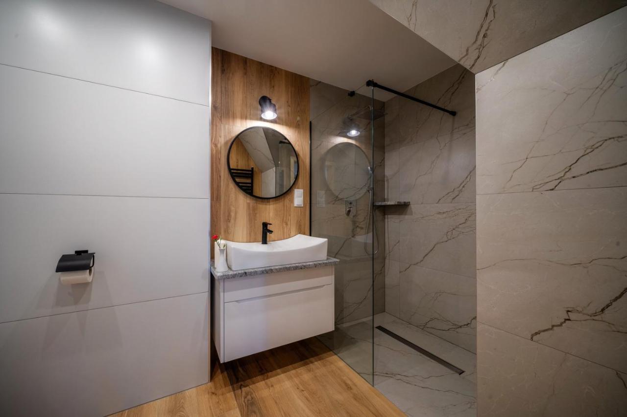 Aparthotel Rabian-Ski Zewnetrzny Basen Oraz Jacuzzi Z Podgrzewana Woda Sala Zabaw I Dmuchaniec Bialka Tatrzanska Bagian luar foto