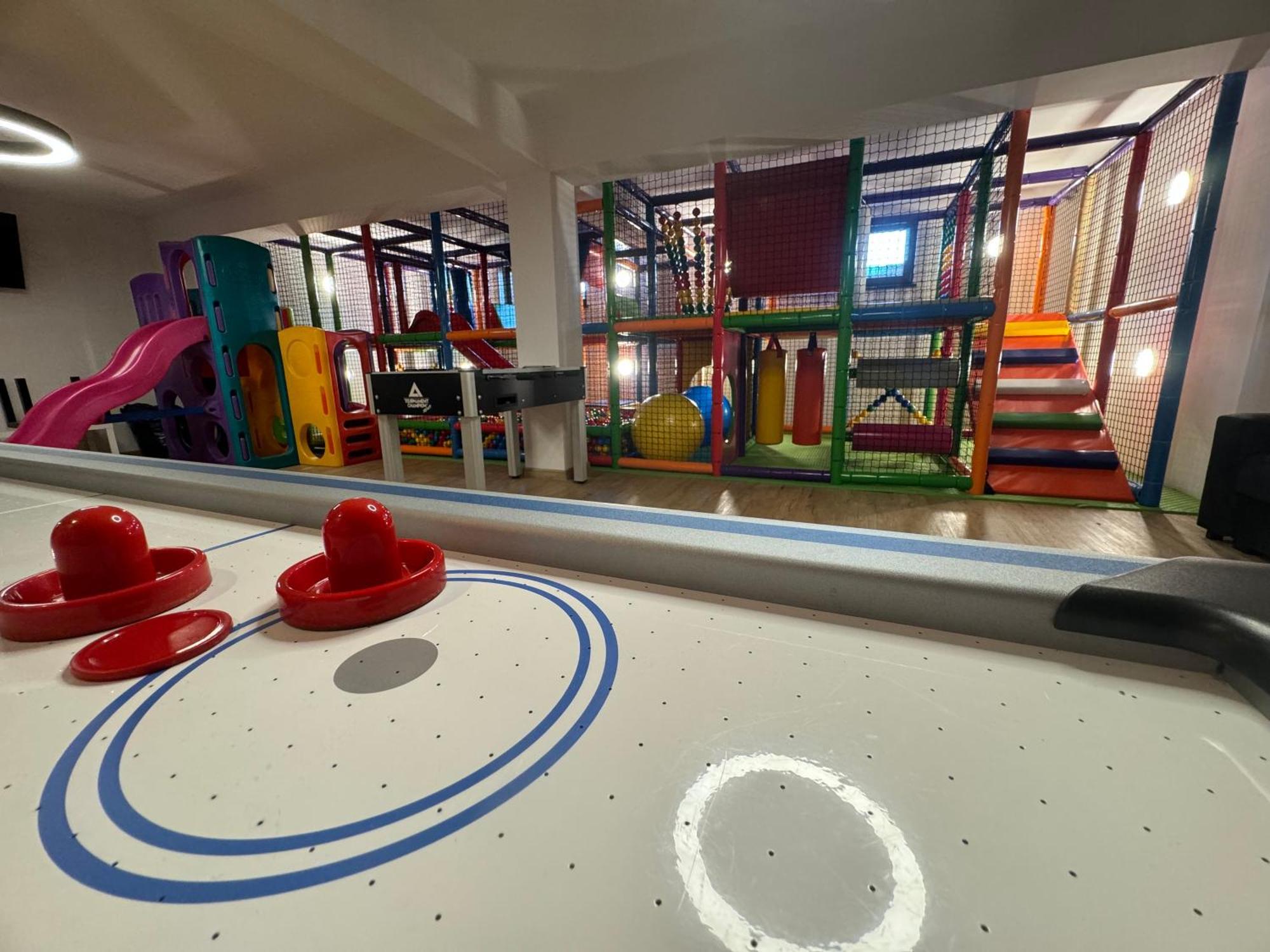 Aparthotel Rabian-Ski Zewnetrzny Basen Oraz Jacuzzi Z Podgrzewana Woda Sala Zabaw I Dmuchaniec Bialka Tatrzanska Bagian luar foto