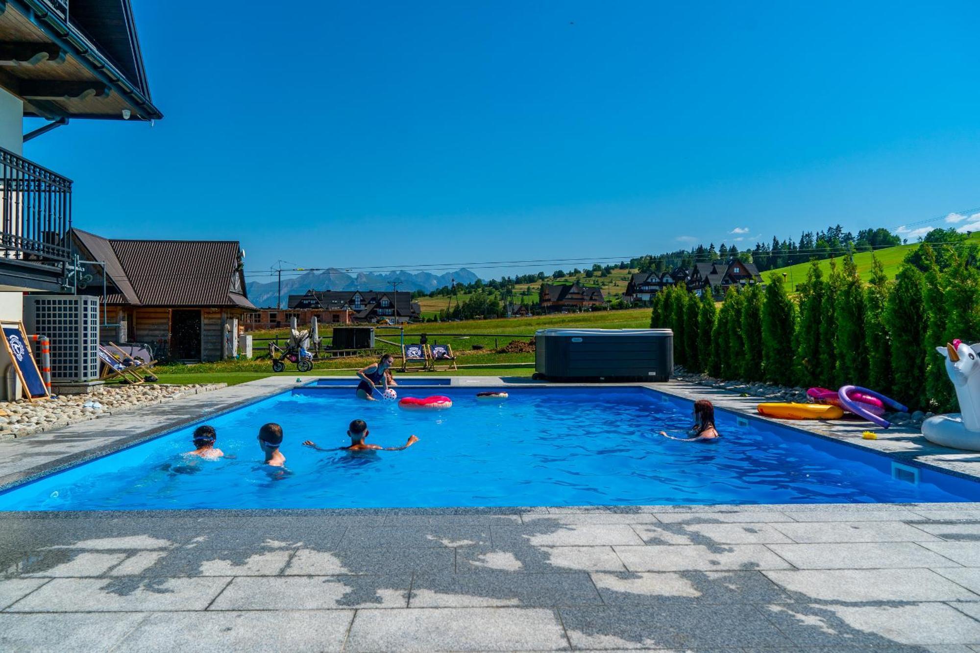 Aparthotel Rabian-Ski Zewnetrzny Basen Oraz Jacuzzi Z Podgrzewana Woda Sala Zabaw I Dmuchaniec Bialka Tatrzanska Bagian luar foto