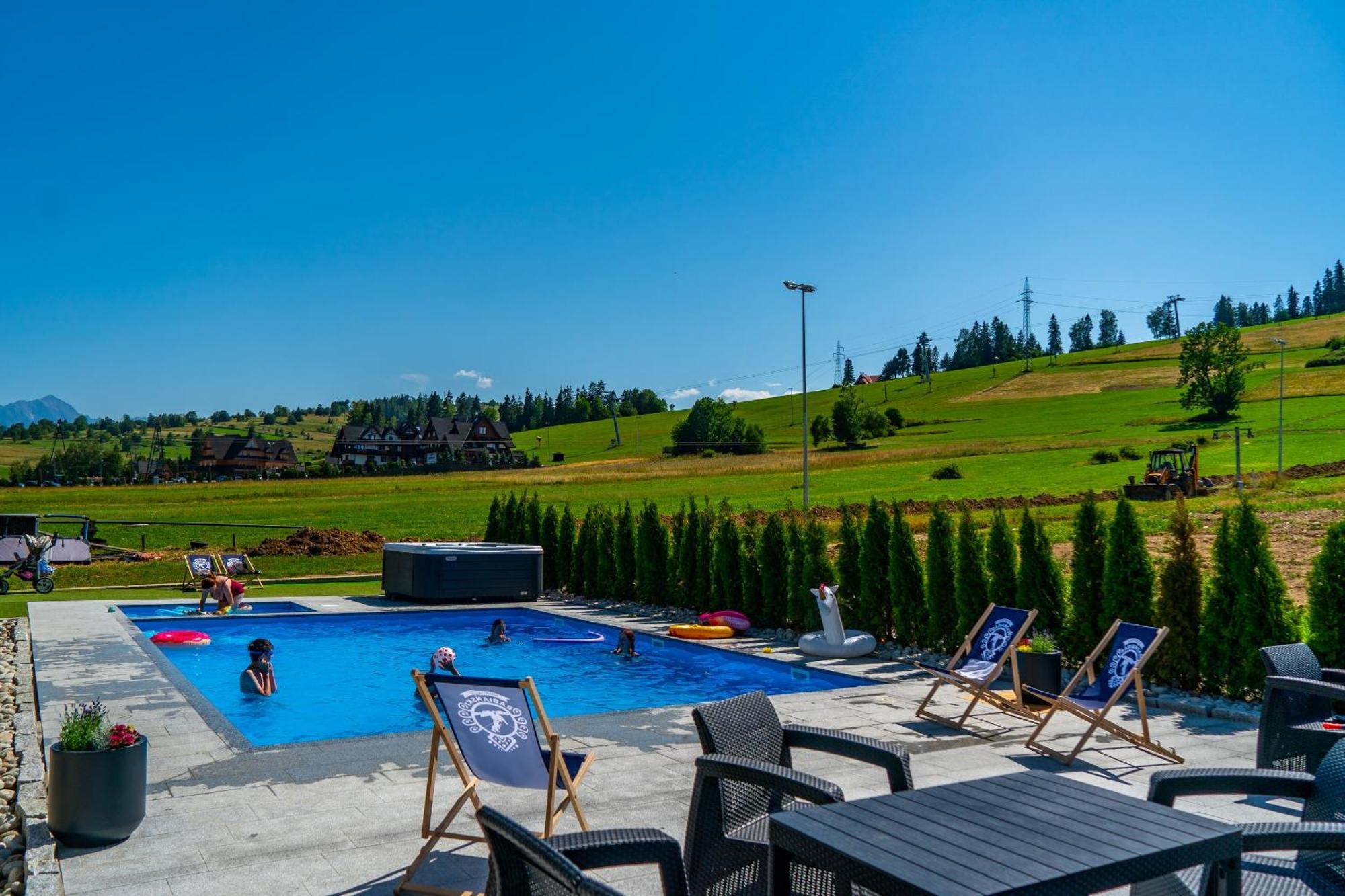 Aparthotel Rabian-Ski Zewnetrzny Basen Oraz Jacuzzi Z Podgrzewana Woda Sala Zabaw I Dmuchaniec Bialka Tatrzanska Bagian luar foto